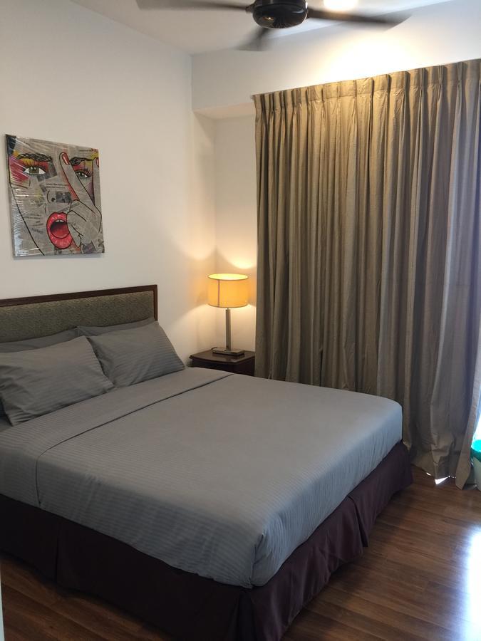 Afiniti Muslim Medini Condo ヌサジャヤ エクステリア 写真